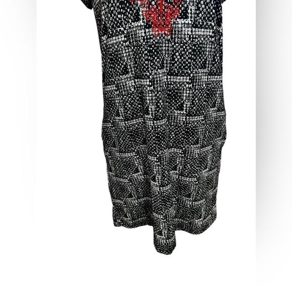 THML black, white red embroidered shirt dress with pockets short sleeve small - Picture 7 of 10